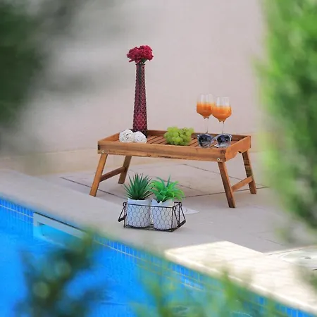 Holiday House Adriana *