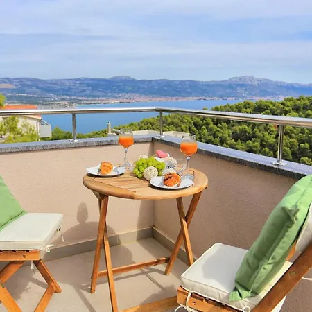 Holiday House Adriana * Trogir